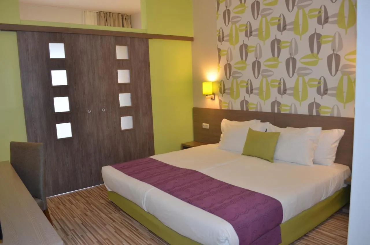 Aqua Nevis Hotel & Aqua Park Slantschew brjag 4*,  Bulgarien